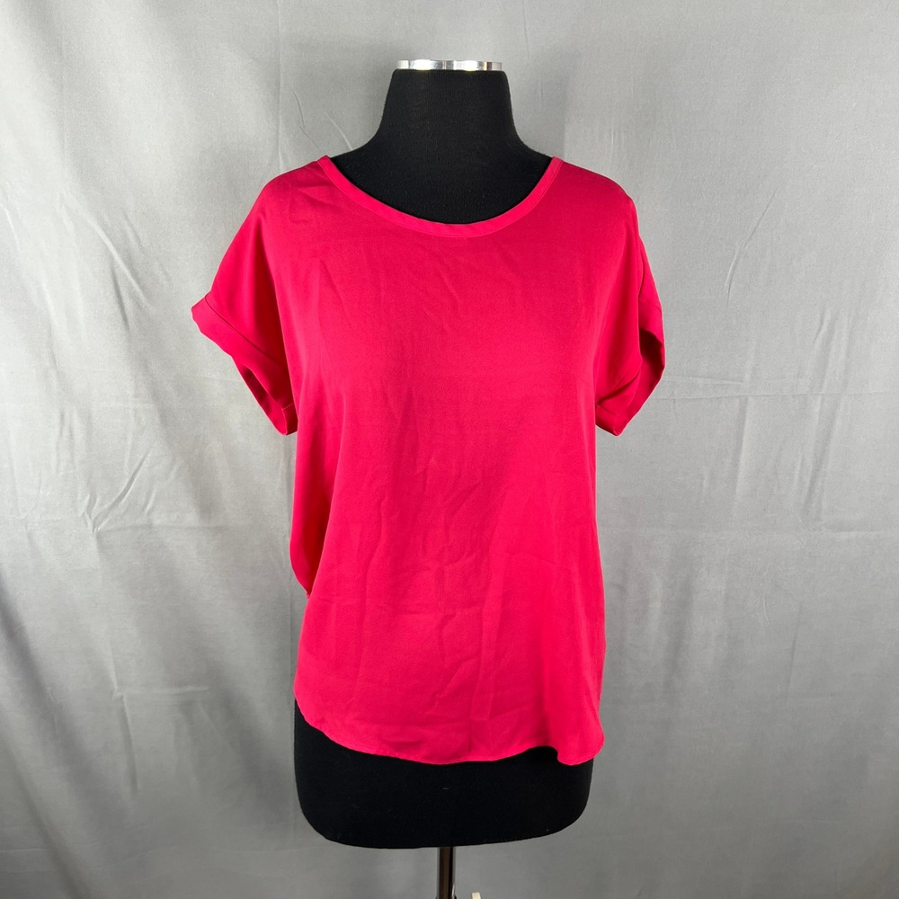 Pleione Blouse Top Womens Small Vibrant Red Lightweight Flowy Hi Low Curved Hem
